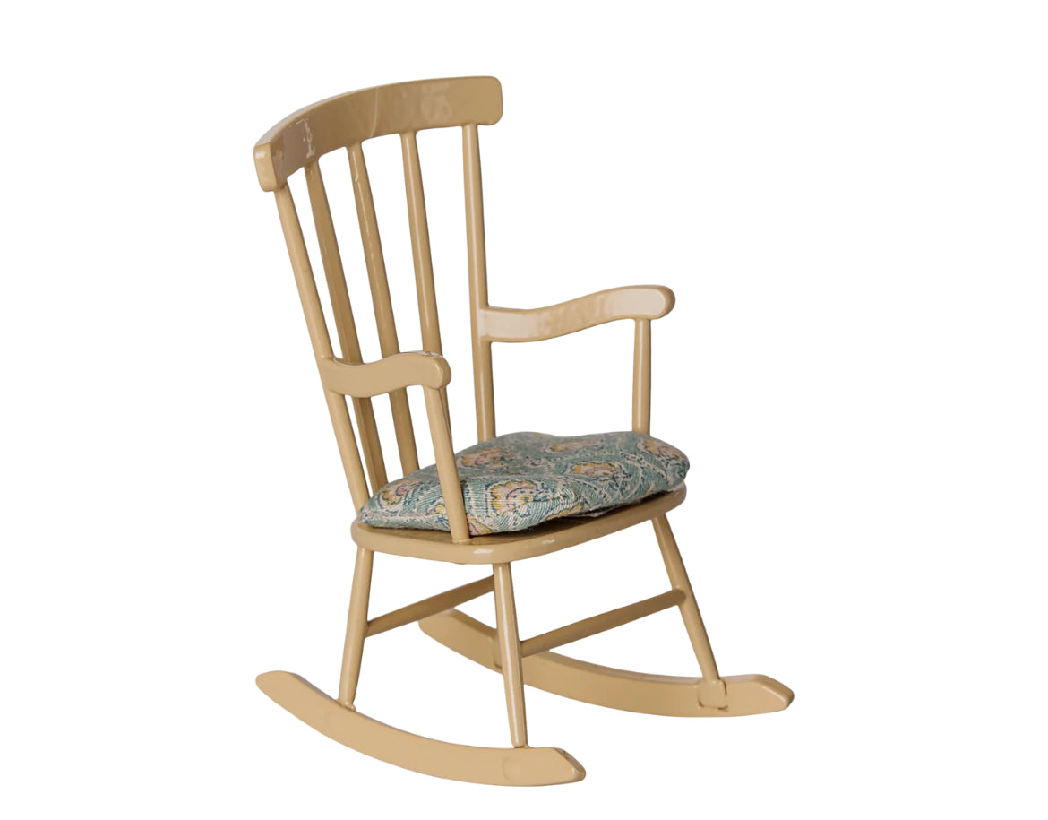 Rocking chair, mouse- wheat