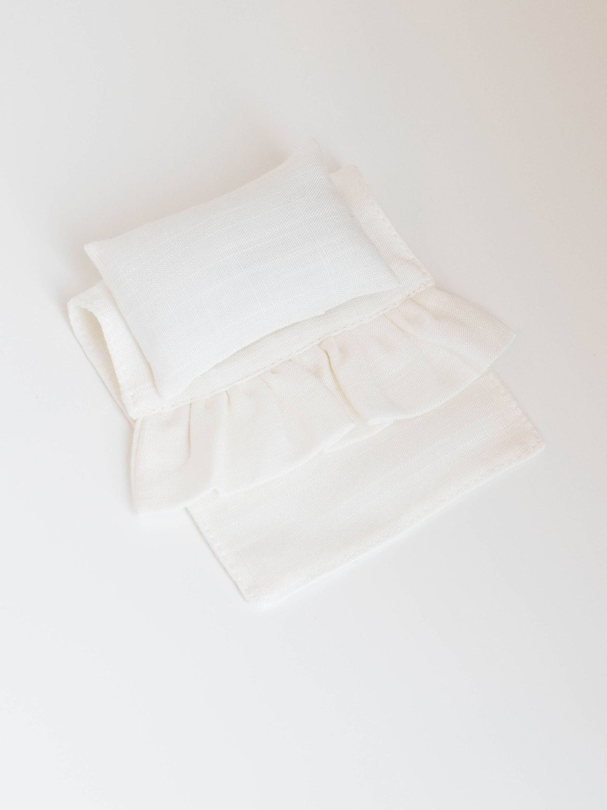 Dollhouse Single Bedding Set | Multiple Colors: Pink Polka Dot