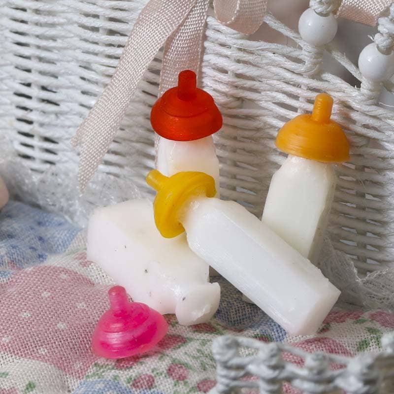 Miniature Plastic Baby Bottles with Lids (Pack of 2)