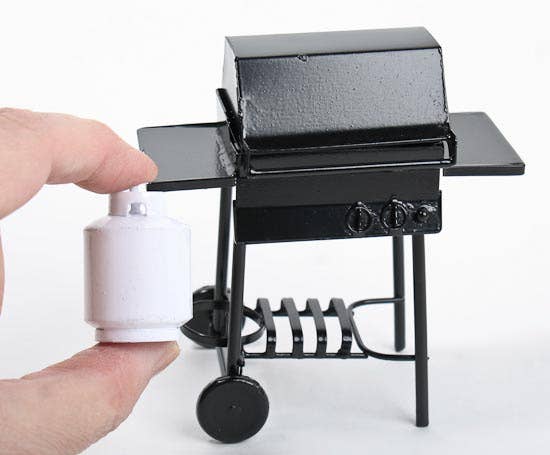 Miniature Black Metal Barbecue Grill with Tank