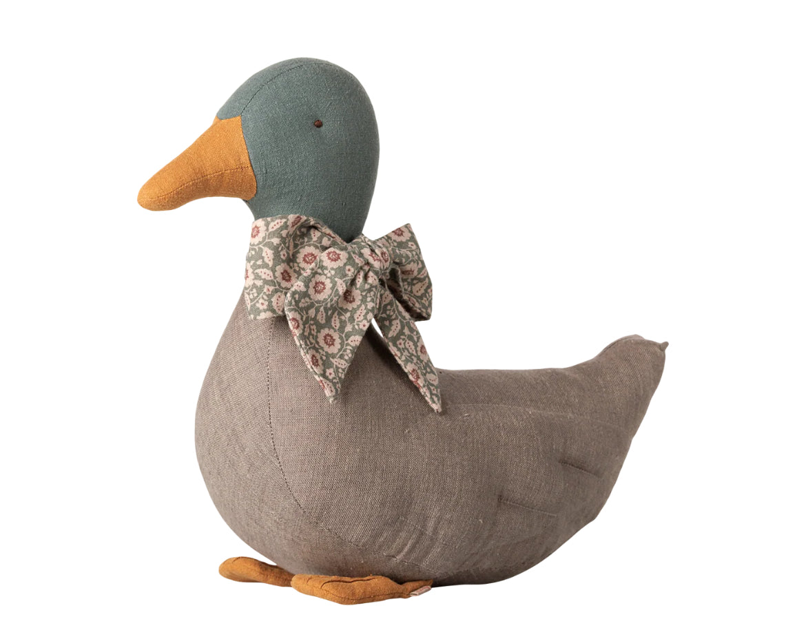 Duck with bow, grey