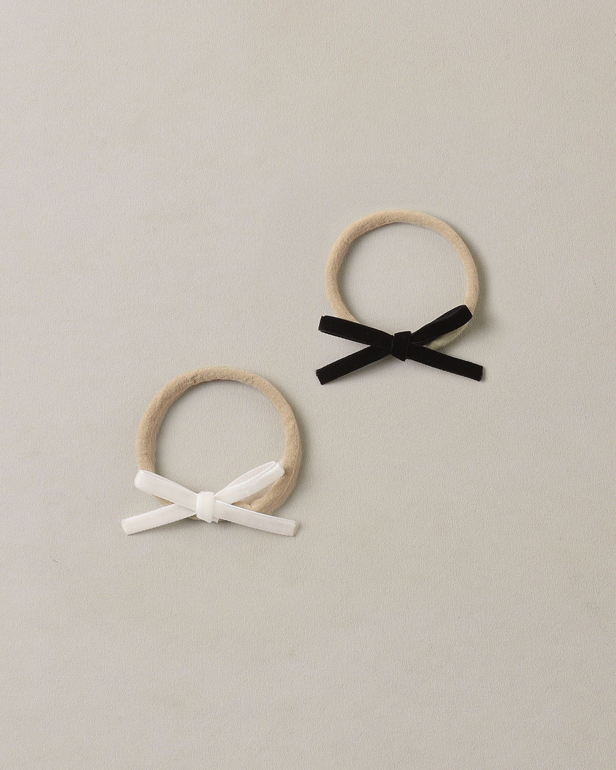 baby bow headband in black & ivory