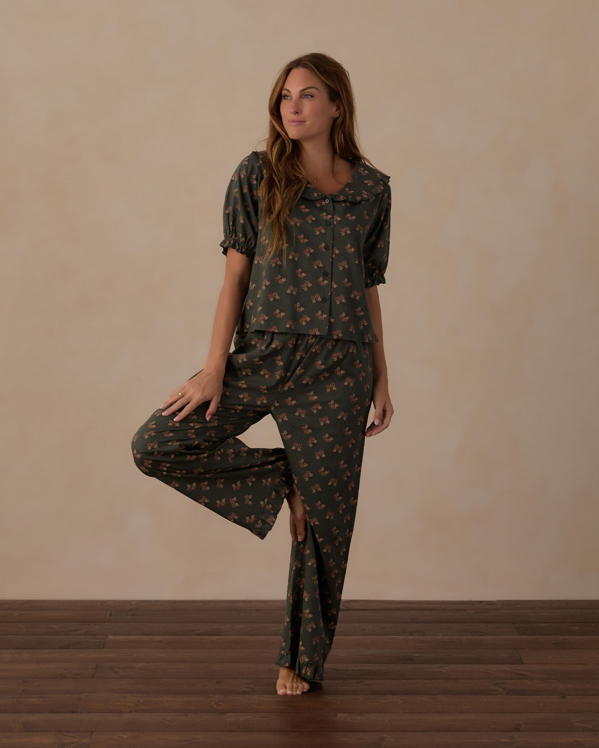 women's ruffle pajamas in evergreen bouquet