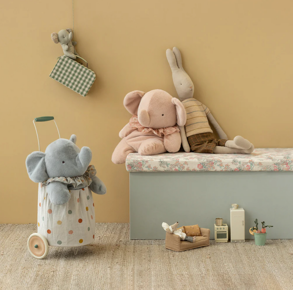 Elephant plush, big - powder