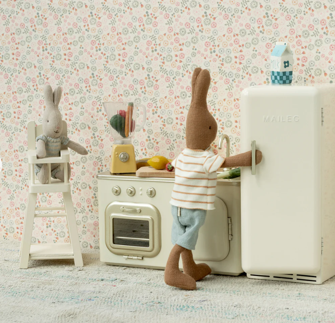 high chair, micro