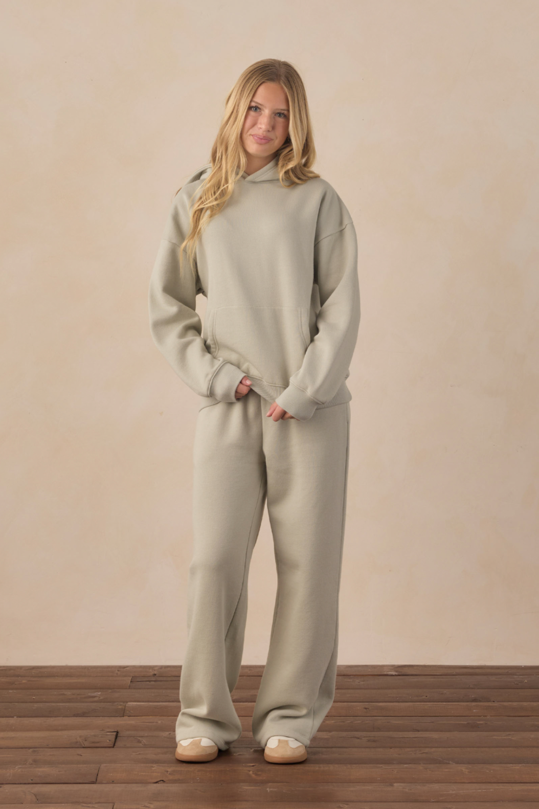 teen sweatpant in sage - 12y