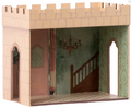 castle hall, mouse