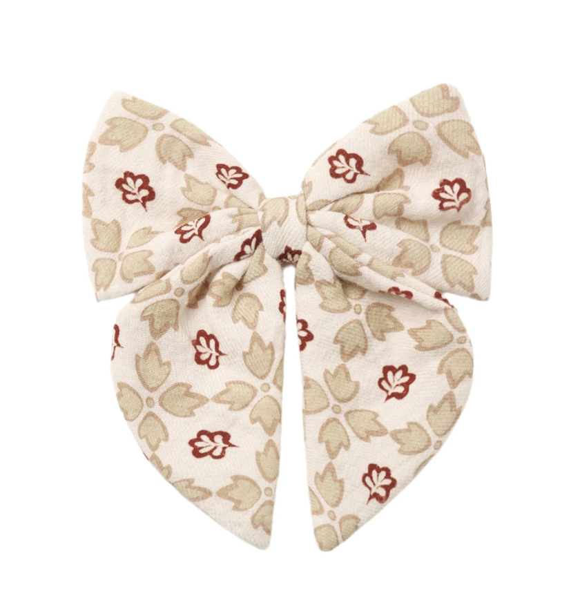 Bow in Winter Rose