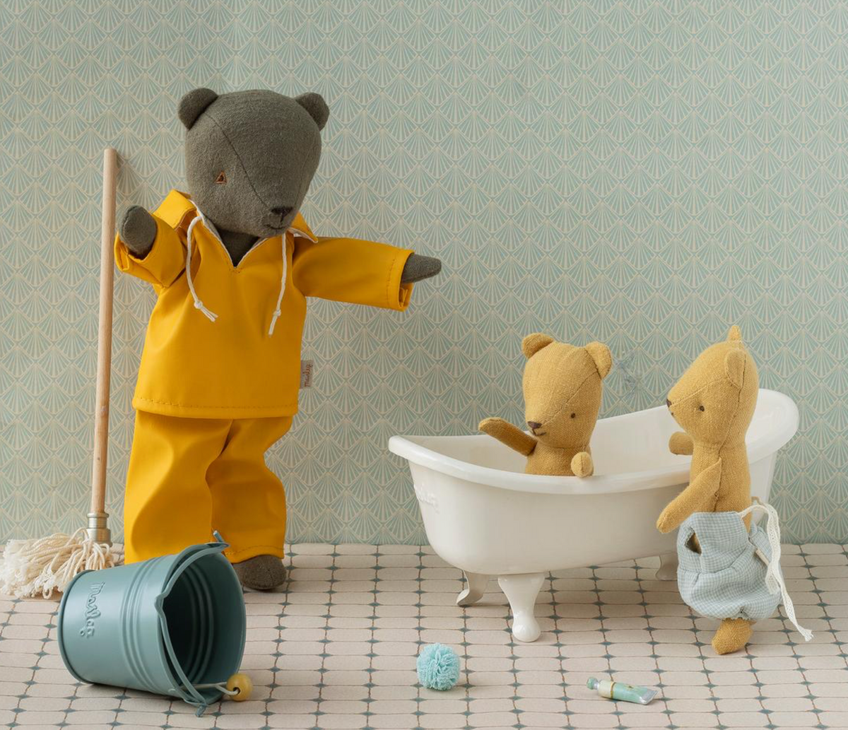 teddy dad, ash green
